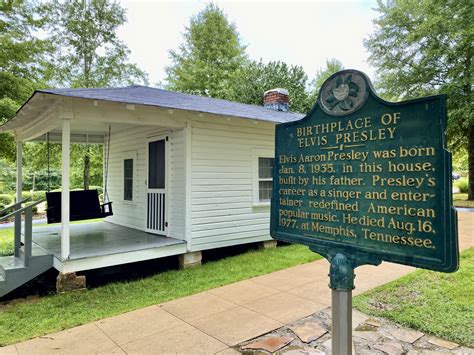 Top stops in Tupelo, Birthplace of Elvis - WORLD OF WANDERS