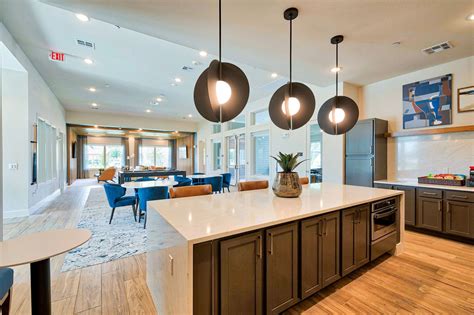 Luxury Apartments in Cypress, TX | Experience Gateway at Cypress Creek