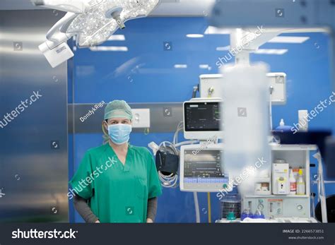 Operating Room Camera 的图像结果