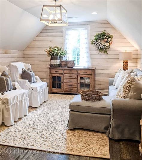 21 Vaulted Ceiling Living Room for Every Style