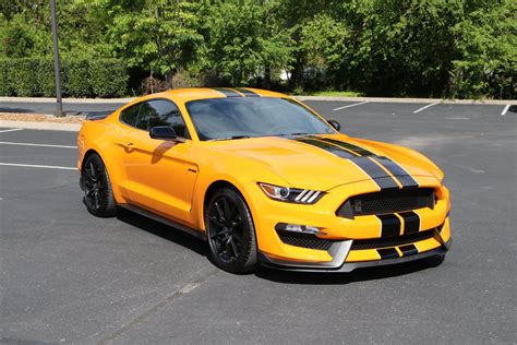 Used 2018 Ford Mustang SHELBY GT350 COUPE W/NAV Shelby GT350 For Sale ($50,950) | Auto ...
