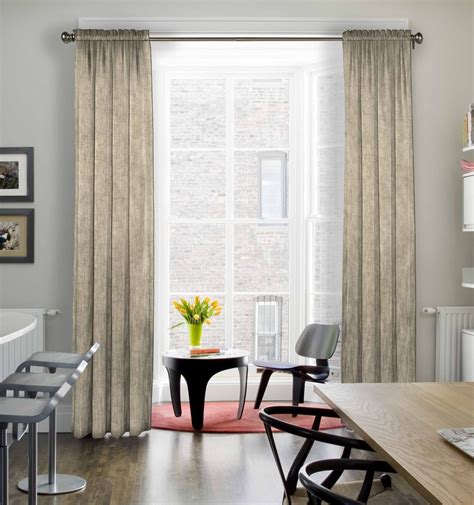 7 Stunning Dining Room Curtain Ideas to Elevate Your Style