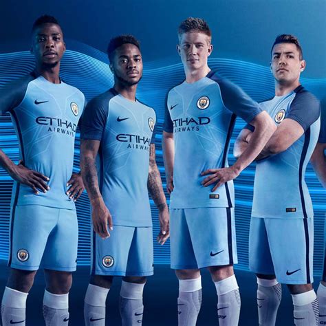 Buy Classic Football Shirts in India | Authentic Retro Jerseys Online ...