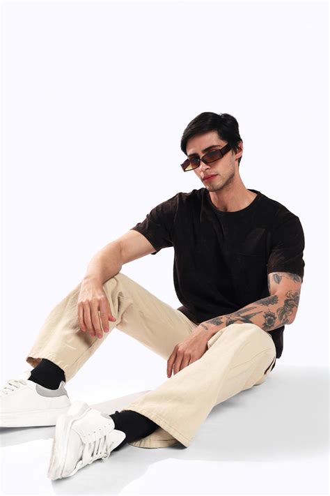 Knitted T Shirt – rarebondstudios