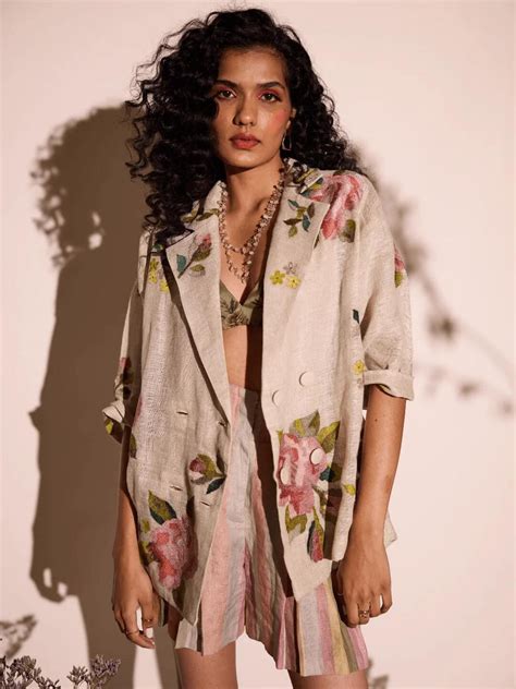 Half Full - Handcrafted Luxury Womenswear – Half Full Store