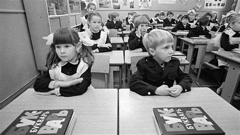 в каком году объединили мужские и женские школы в ссср