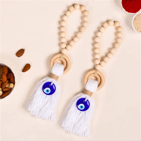 Evil Eye Amulet Rakhi Hamper For Bhaiya Bhabhi Online - Premium Gift ...