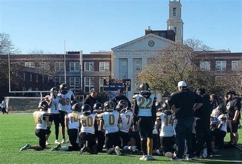 HS football: McKee/Staten Island Tech’s offense comes to life in ...