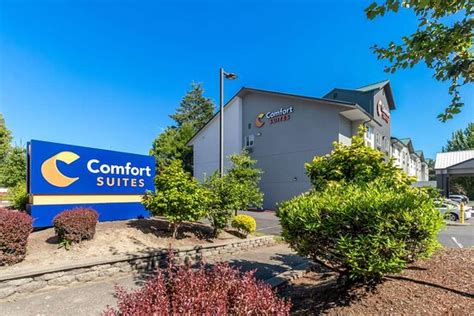COMFORT SUITES PORTLAND AIRPORT - Hotel Reviews, Photos, Rate ...