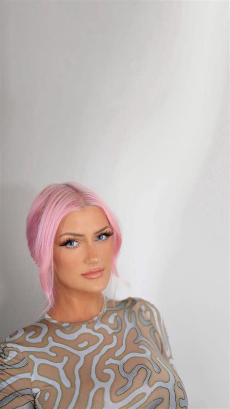 Emmy Bre - 372 nude photos. Onlyfans, Patreon, Fansly leaked images and videos