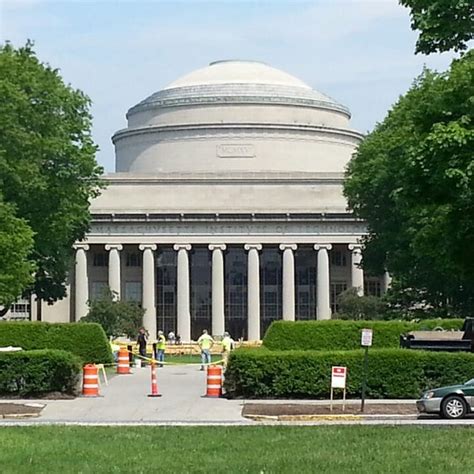 MIT Building 的图像结果