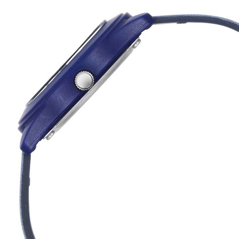Buy Online Zoop By Titan Outdoor life Blue Dial Plastic Strap for Kids ...