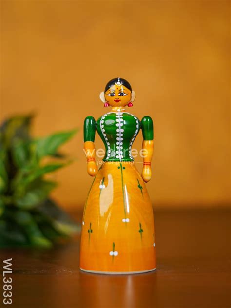 Etikoppaka Toys - Woman in Traditional attire - WL3833 – Wedtree