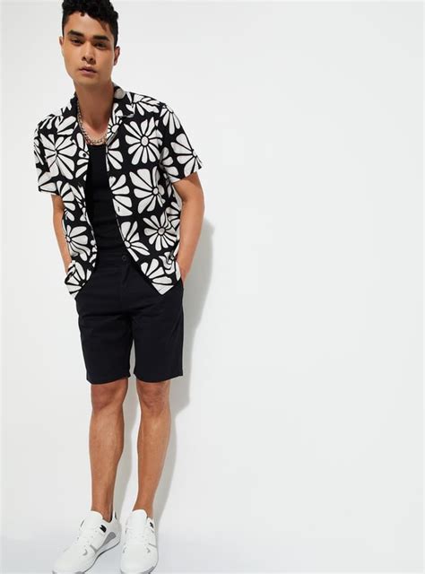Buy URB_N Men Regular Fit Printed Resort Shirt Online at just Rs. 899.0 ...