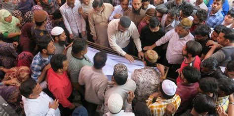 At Funeral of Mechanic, Killed By Delhi Mob Last Week, Fear Reigns ...