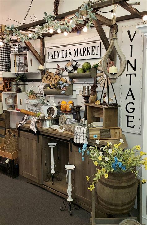 Farmhouse | Antique booth displays, Vintage booth display, Vintage ...