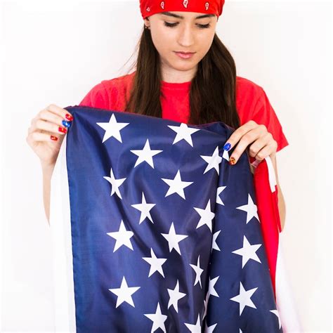 Clothing flag Images - Free Download on Freepik