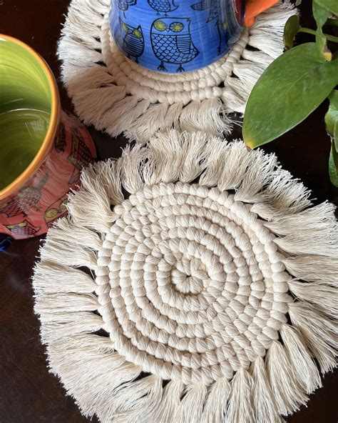 Antara Off-White Macrame Round Coasters (Set of 2) – houseofpallikkara