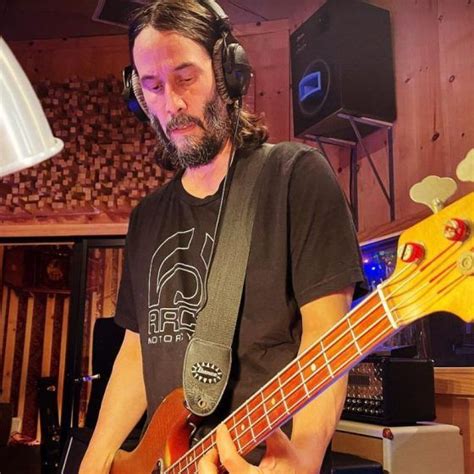 All about Dogstar, the band with which Keanu Reeves reunites