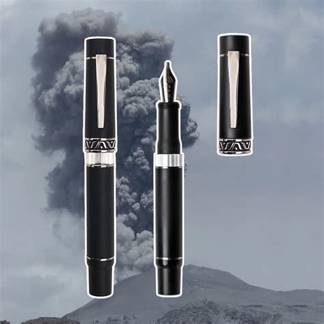 Gioia Metis Luxury Fountain Pen Terre Di Napoli Black