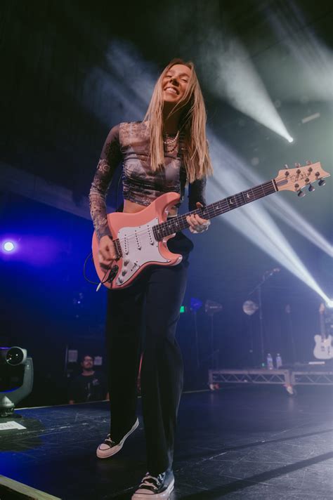 Benson Boone: Pulse - Lucid Magazine