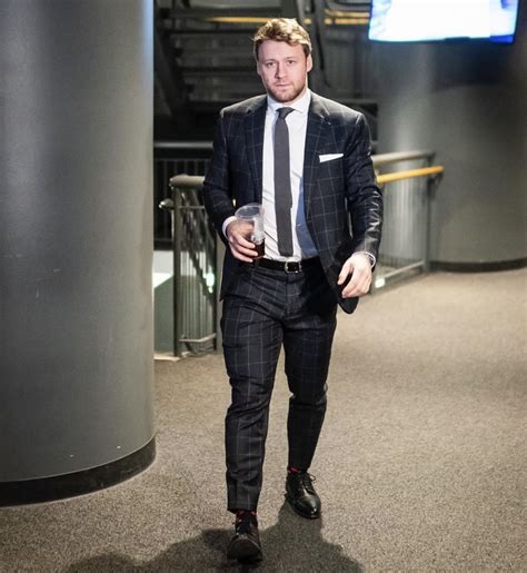 International Business People in Suits 的图像结果