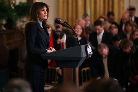 Melania Trump's Gray Turtleneck Sweater | PS Fashion