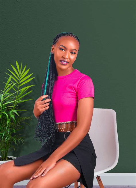 Hot Nude Busty Women Photos, Download The BEST Free Hot Nude Busty Women Stock Photos & HD Images