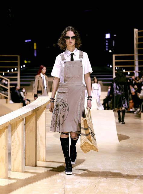 Dior’s Fall 2022 Show Marks The Brand’s Eye On South Korea’s Rising ...