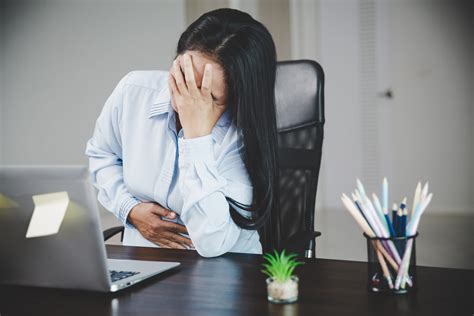 Dolor abdominal lado izquierdo: 6 posibles causas