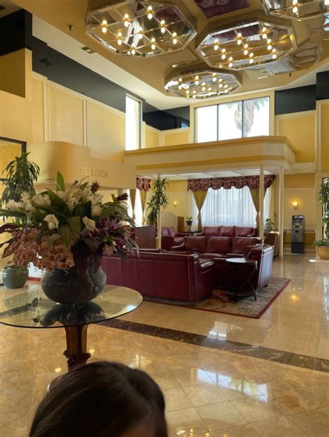 Pin by Anh on Residents | Breakfast bar, Hotel, Table settings