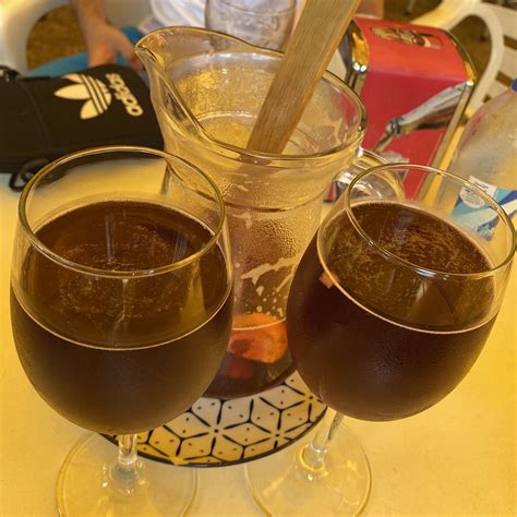 HOTEL TIBURON TAPAS BAR (Castelldefels, Province of Barcelona) - Inn ...