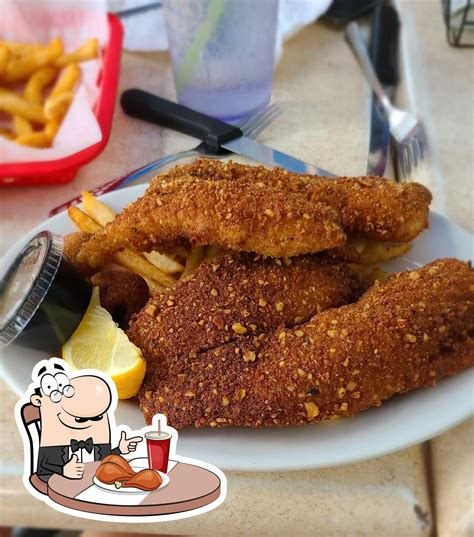 Bahama Bob's Beach Side Cafe in Gulf Shores - Restaurant menu and reviews