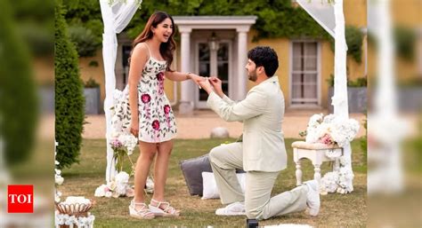#ProposeDay: Get your romantic proposal inspo from Bollywood celebs ...