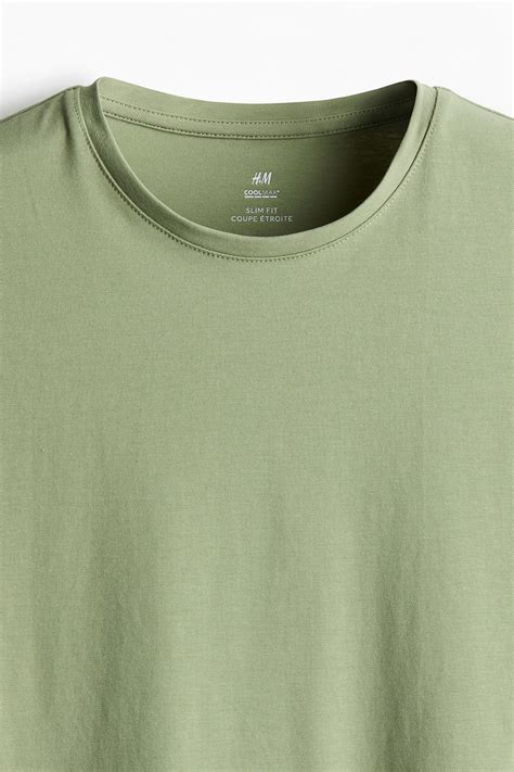 COOLMAX® Slim Fit T-shirt - Green - Men | H&M IN