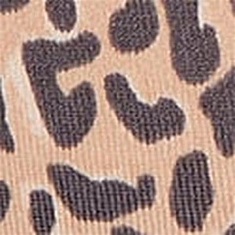 Push Up Bras: Buy Push Up Bra for Women Online | Victoria's Secret India