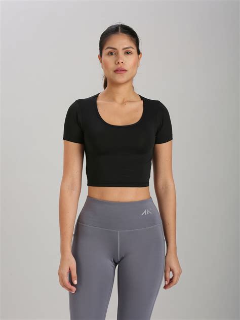 Scoop Neck Crop Top – Women’s Gym Crop Top, Workout Top & Activewear ...