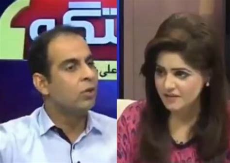 WATCH | Pakistani anchor confuses Apple Inc with fruit on TV, Twitter ...