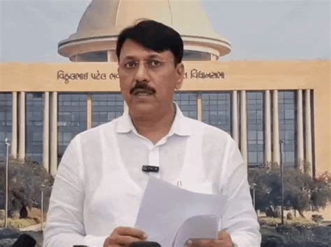 Amit Chavda Named Gujarat Congress Chief, Chaudhary CLP Head