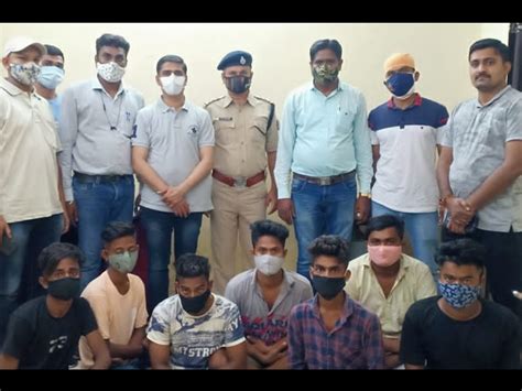 Crime News: सूरत से डकैती कर भाग रहे सात आरोपित रेलवे सुरक्षा बल रायपुर ...