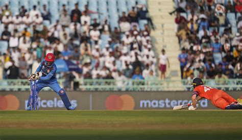 "God has given you 2 eyes" - Mohammad Kaif on the Netherlands' 4 run ...