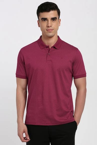 Buy Men Maroon Print Polo Neck T-shirt Online - 39976655 | Peter England