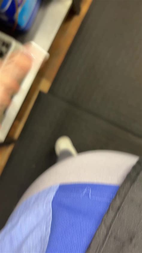 Kelly (@blondekelly.tylr) - Urlebird