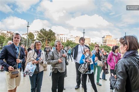 (2026 Tickets) Fast-Track Guided Tour: Sagrada Familia with Towers ...
