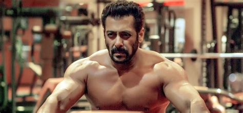 Salman Posts A Video Of A SpeciallyAbled Fan Drawing His Portrait Even ...