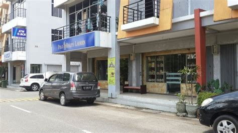 Overrated - Reviews, Photos - BLC - Bintan Layers Cakes - Tripadvisor