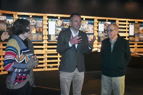 El Equipo Científico del MUJA ha recuperado 550 huellas de dinosaurios ...