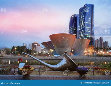Songdo Central Park in Incheon, South Korea Editorial Photo - Image of ...