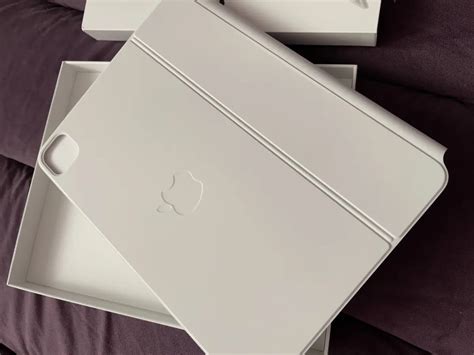 Apple Magic Keyboard vs Smart Keyboard Folio 的图像结果
