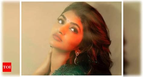 Sreeleela exudes elegance in her latest clicks | Kannada Movie News ...